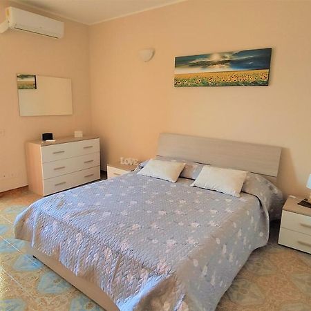 הוילה Veroli La Casina Gialla מראה חיצוני תמונה