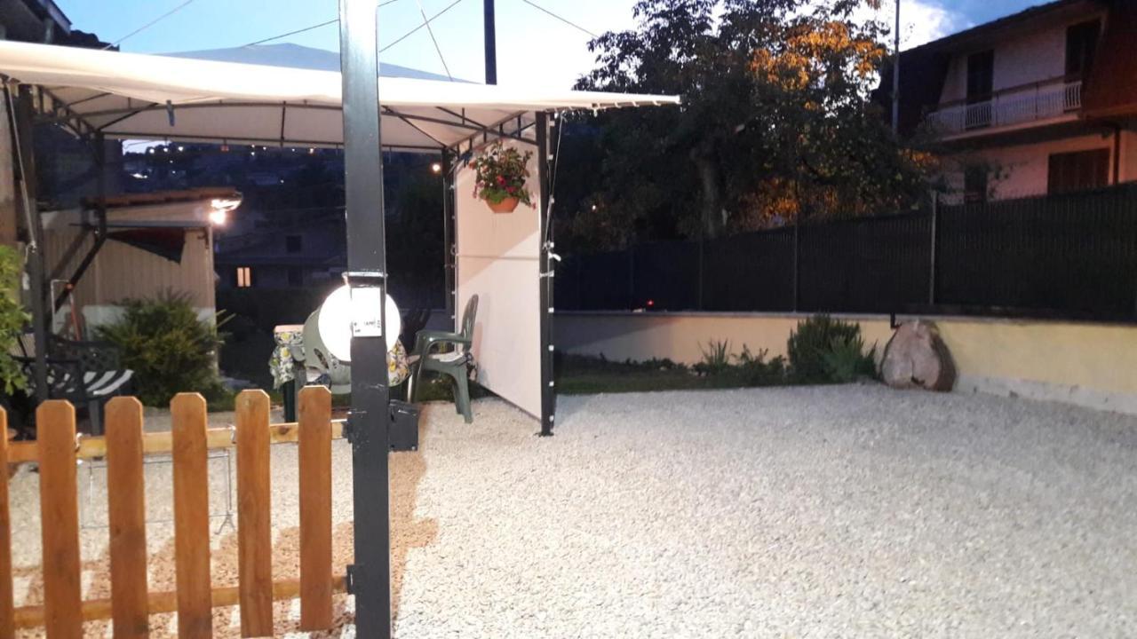 הוילה Veroli La Casina Gialla מראה חיצוני תמונה